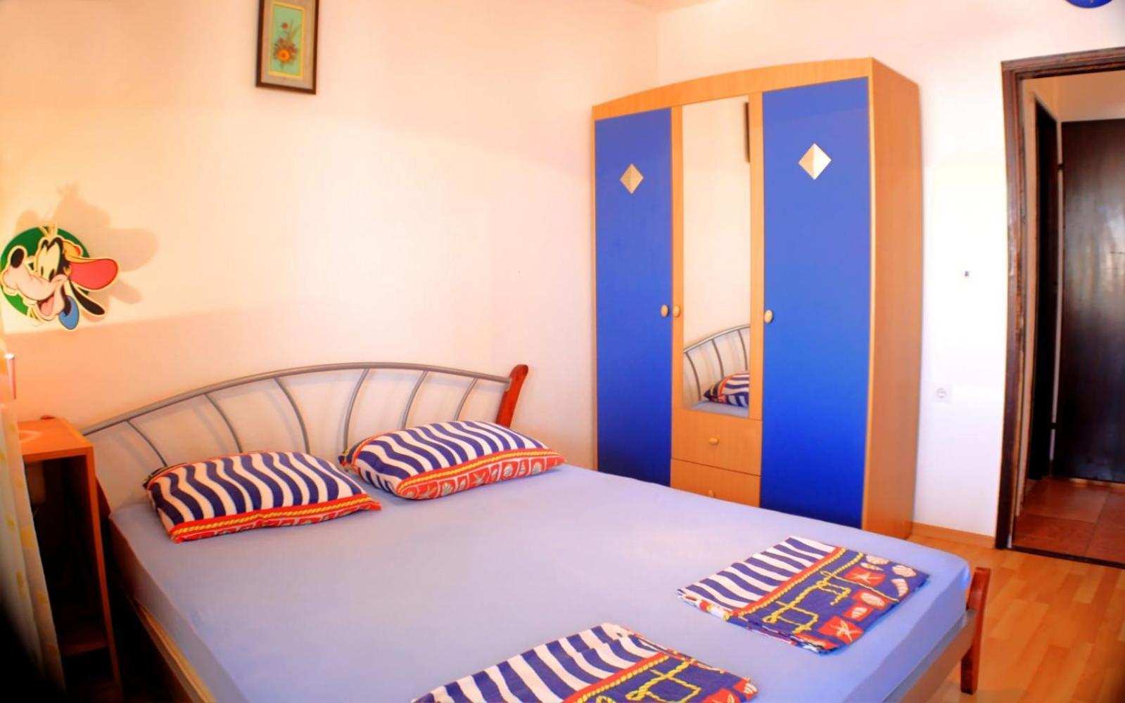 Apartmani Filip Pag Town Esterno foto